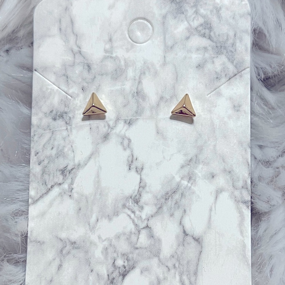 Earrings/Studs